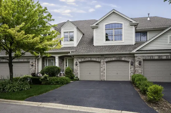 162 Fairway DR, La Grange, IL 60525