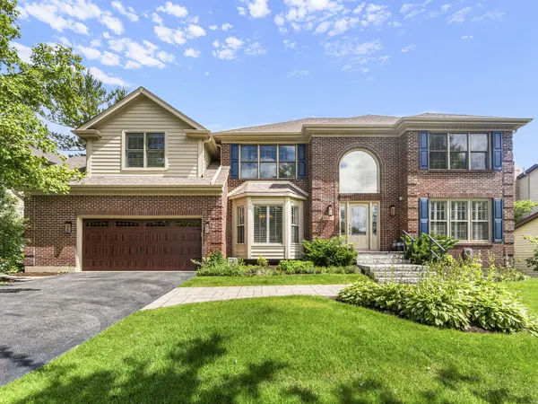 6437 Greene RD, Woodridge, IL 60517