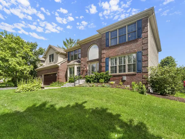 6437 Greene RD, Woodridge, IL 60517