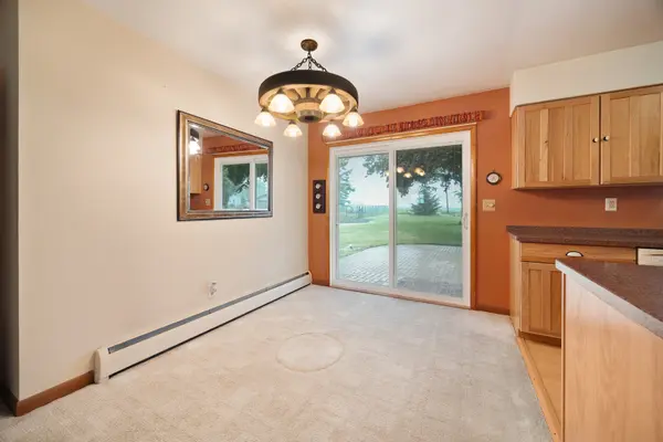 32123 New Lebanon RD, Hampshire, IL 60140