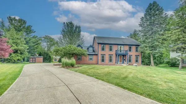 614 Marion AVE, St. Charles, IL 60174