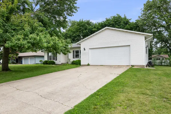 619 Shadycrest DR, Kewanee, IL 61443