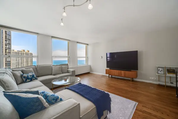 2626 N LAKEVIEW AVE #2911, Chicago, IL 60614