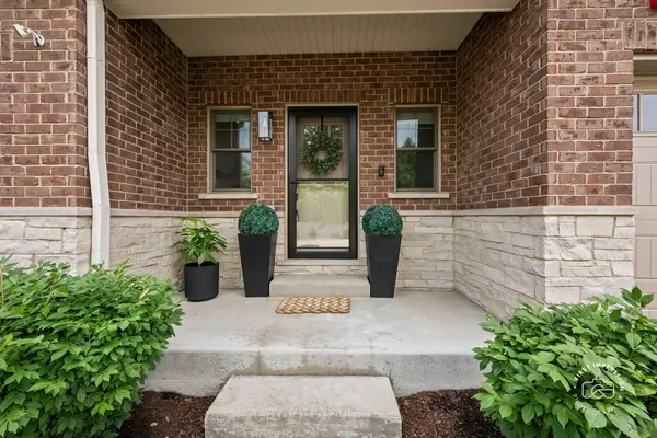 413 W Pierce RD, Itasca, IL 60143