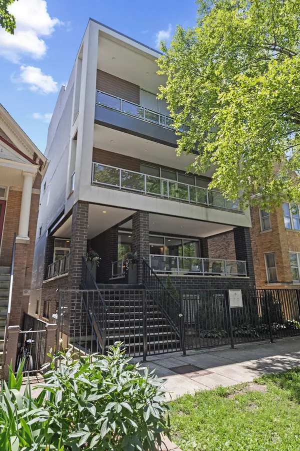 2235 W Belden AVE #1, Chicago, IL 60647