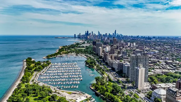 3600 N Lake Shore DR #2701, Chicago, IL 60613