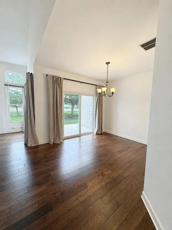 1241 Tennyson LN #1803, Naperville, IL 60540