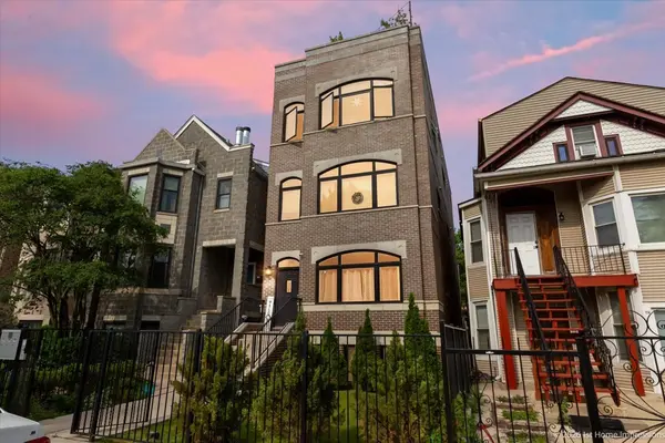 824 S Bell AVE #1, Chicago, IL 60612