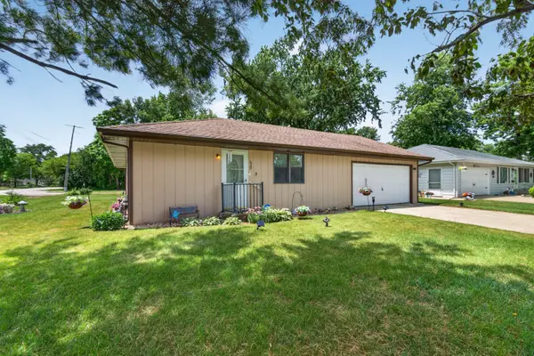 620 N 1st ST,  Carbon Hill,  IL 60416