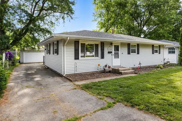 1306 Philo RD, Urbana, IL 61802