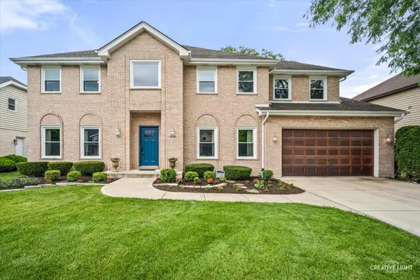 1N211 Coventry DR, Carol Stream, IL 60188