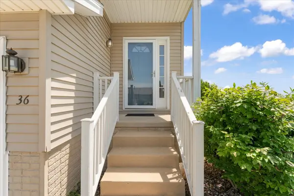36 Andy CT, Bloomington, IL 61704