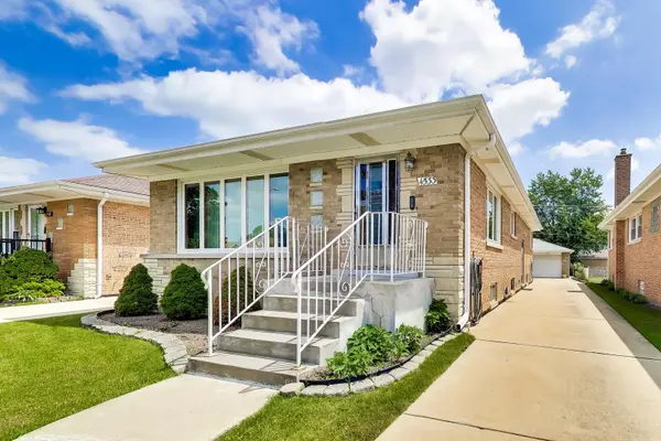 4533 N Ottawa AVE, Norridge, IL 60706
