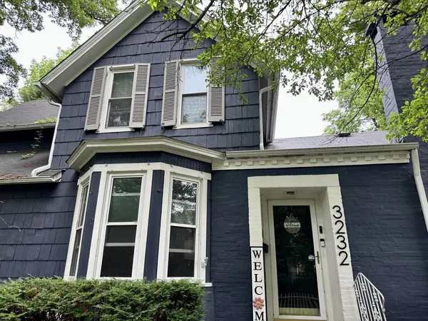 3232 PARK 16TH ST, Moline, IL 61265