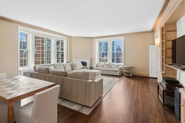 1200 N Lake Shore DR #1204, Chicago, IL 60610