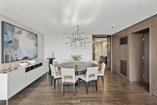 55 E Erie ST #4301, Chicago, IL 60611