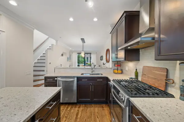 2820 N GREENVIEW ST #G, Chicago, IL 60657