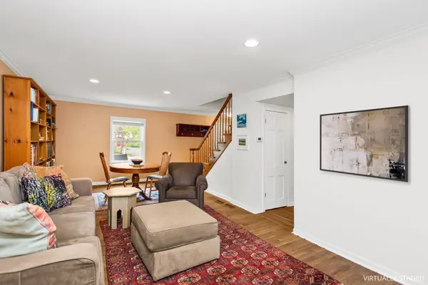 Address not disclosed, Highland Park, IL 60035