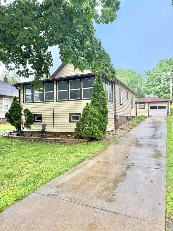 406 E Saint Paul ST, Spring Valley, IL 61362