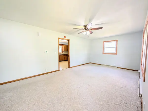 608 NW 3rd ST, Aledo, IL 61231