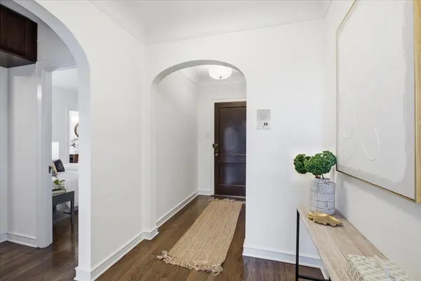 942 Michigan AVE #3, Evanston, IL 60202