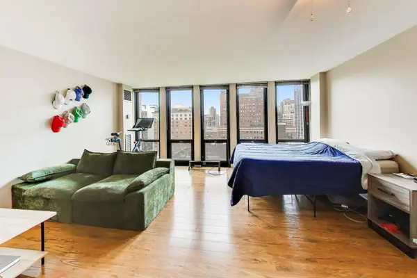 1 E Scott ST #1311, Chicago, IL 60610