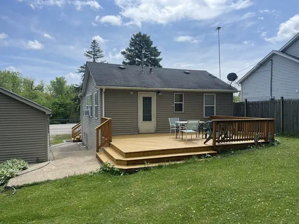 31750 N Darrell RD, Lakemoor, IL 60051