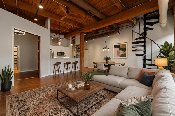 420 W Grand AVE #5B, Chicago, IL 60654