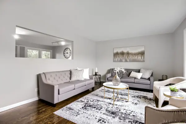10112 S Kostner AVE, Oak Lawn, IL 60453