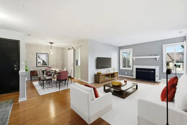 6267 Trinity DR #2-D, Lisle, IL 60532