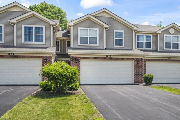 1125 WestLake DR, Cary, IL 60013