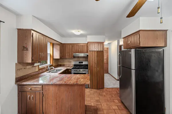 4338 N Keeler AVE #2F, Chicago, IL 60641