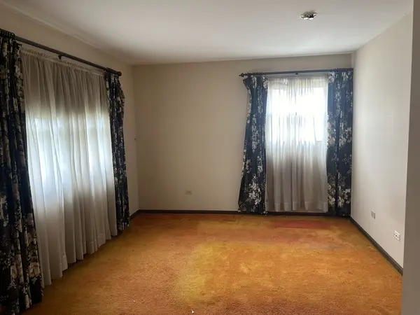 2061 Monday DR, Elgin, IL 60123