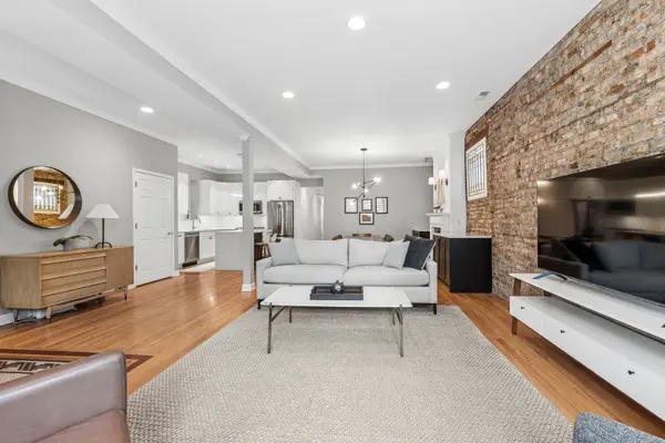 1428 W Olive AVE #2, Chicago, IL 60660