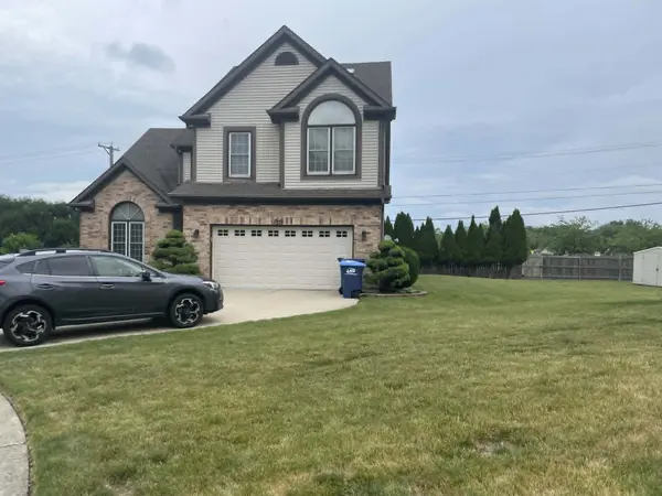 83 S Josephine CT, Des Plaines, IL 60016