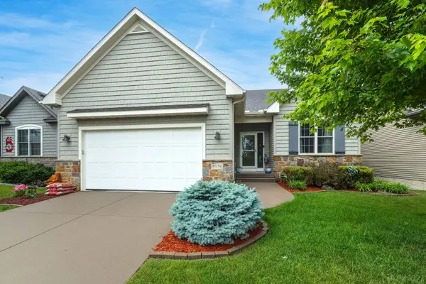 5038 Emeis View CT, Davenport, IA 52804