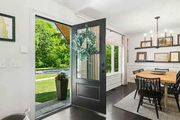716 Highland AVE, Barrington, IL 60010