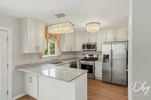 2243 N Orchard LN, Round Lake Beach, IL 60073