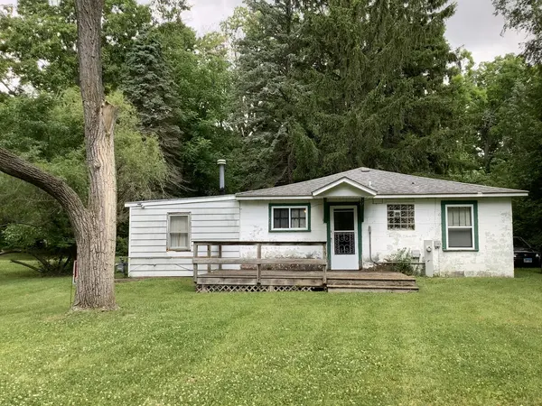 26665 W Sycamore RD, Antioch, IL 60002