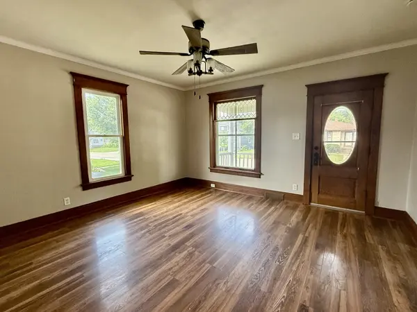 1448 Illinois ST, Lasalle, IL 61301