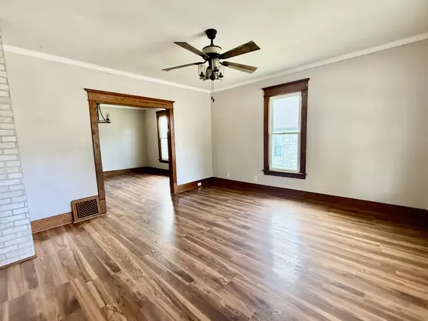 1448 Illinois ST, Lasalle, IL 61301