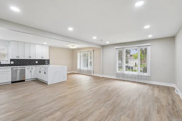 15631 East End AVE, Dolton, IL 60419