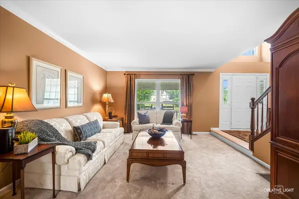 1117 Auburn LN, Bartlett, IL 60103