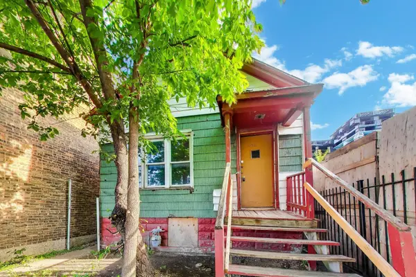 4316 W Carroll AVE, Chicago, IL 60624