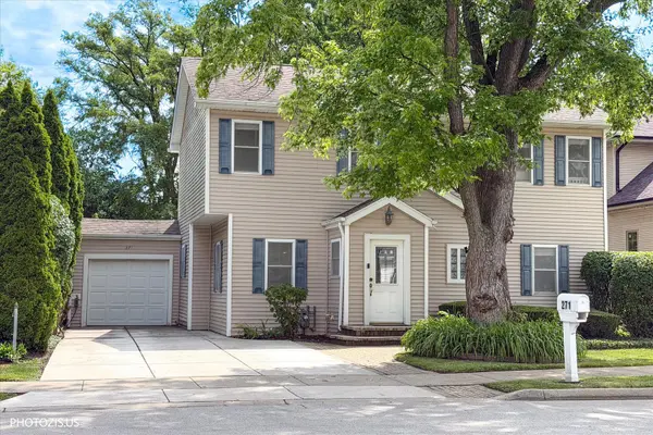 271 9TH ST, Wheeling, IL 60090