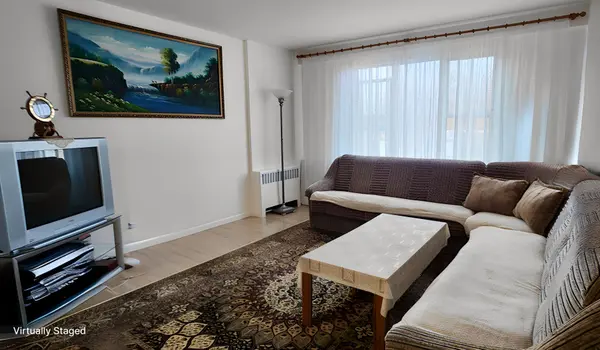 2606 W Balmoral AVE #311, Chicago, IL 60625