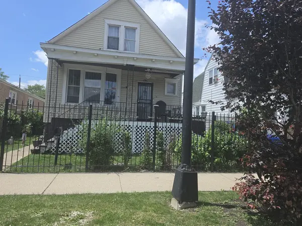 9950 S State ST, Chicago, IL 60628