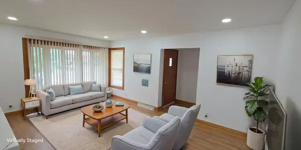 7805 S Reilly TER, Chicago, IL 60652