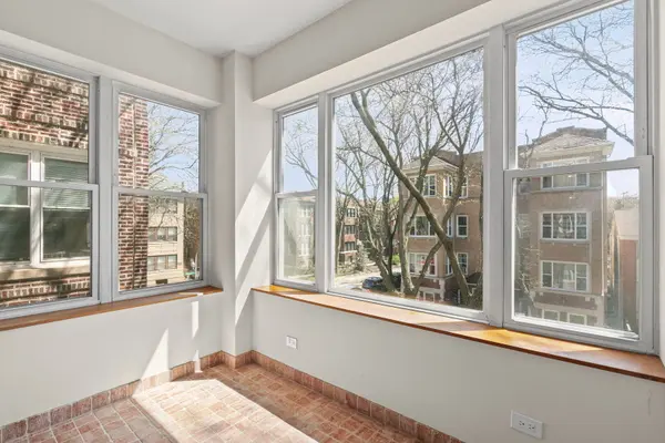 7654 N Greenview AVE #2, Chicago, IL 60626