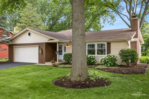 441 Tupelo AVE, Naperville, IL 60540